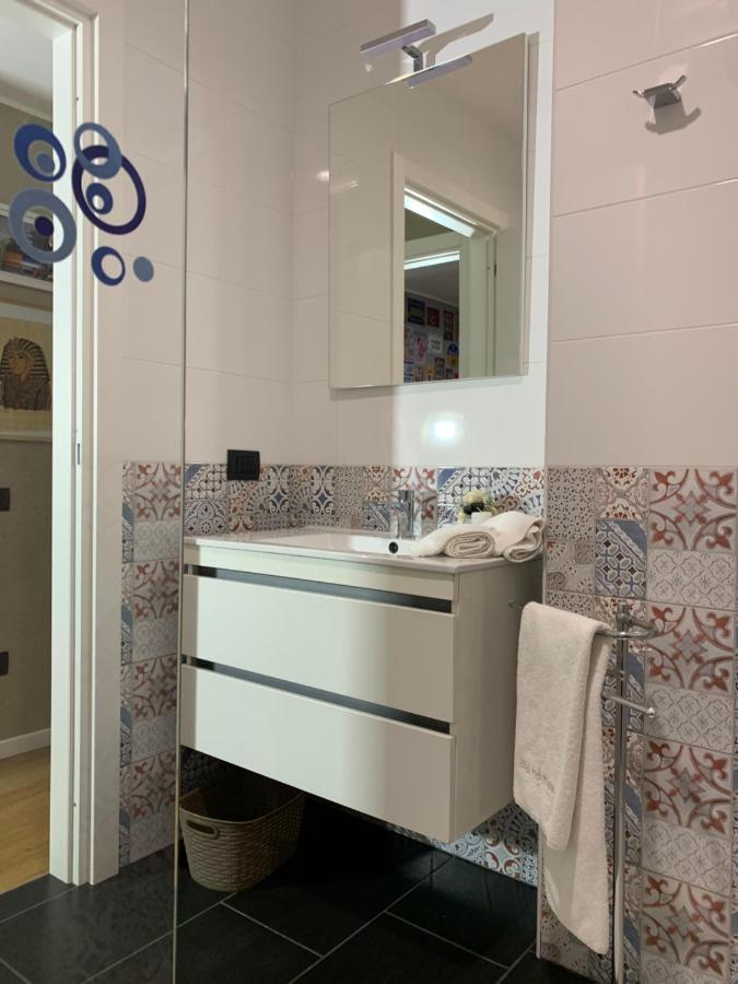 Villa Guardia Bed & Breakfast Indi Thelar المظهر الخارجي الصورة