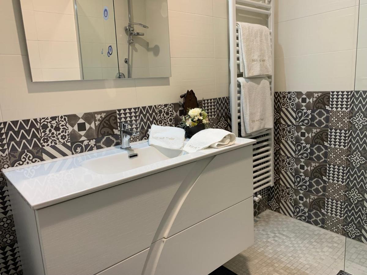 Villa Guardia Bed & Breakfast Indi Thelar المظهر الخارجي الصورة